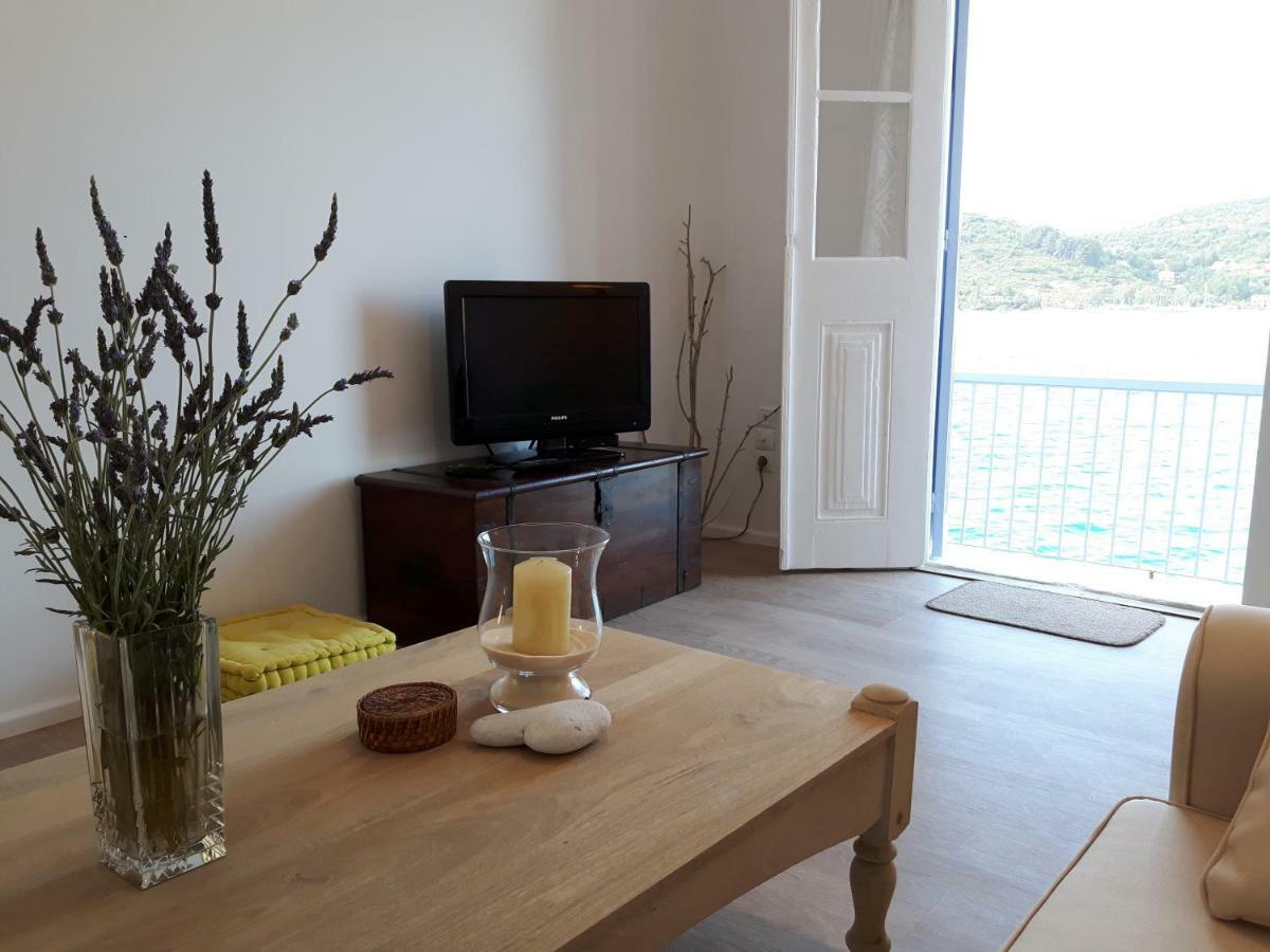 Willa Cavos Seaside House Vathy  Zewnętrze zdjęcie